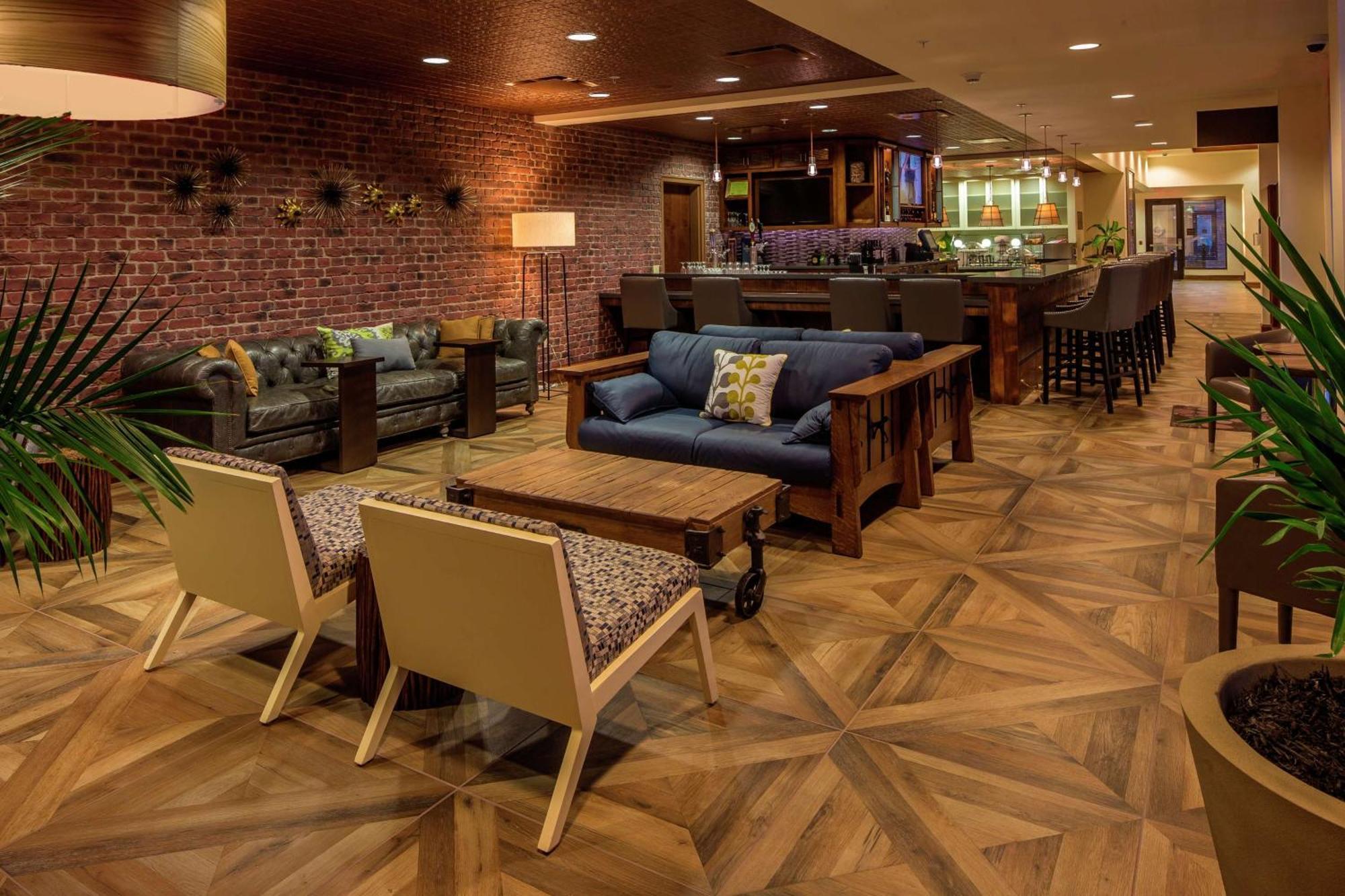 Hilton Garden Inn Uniontown Exteriör bild