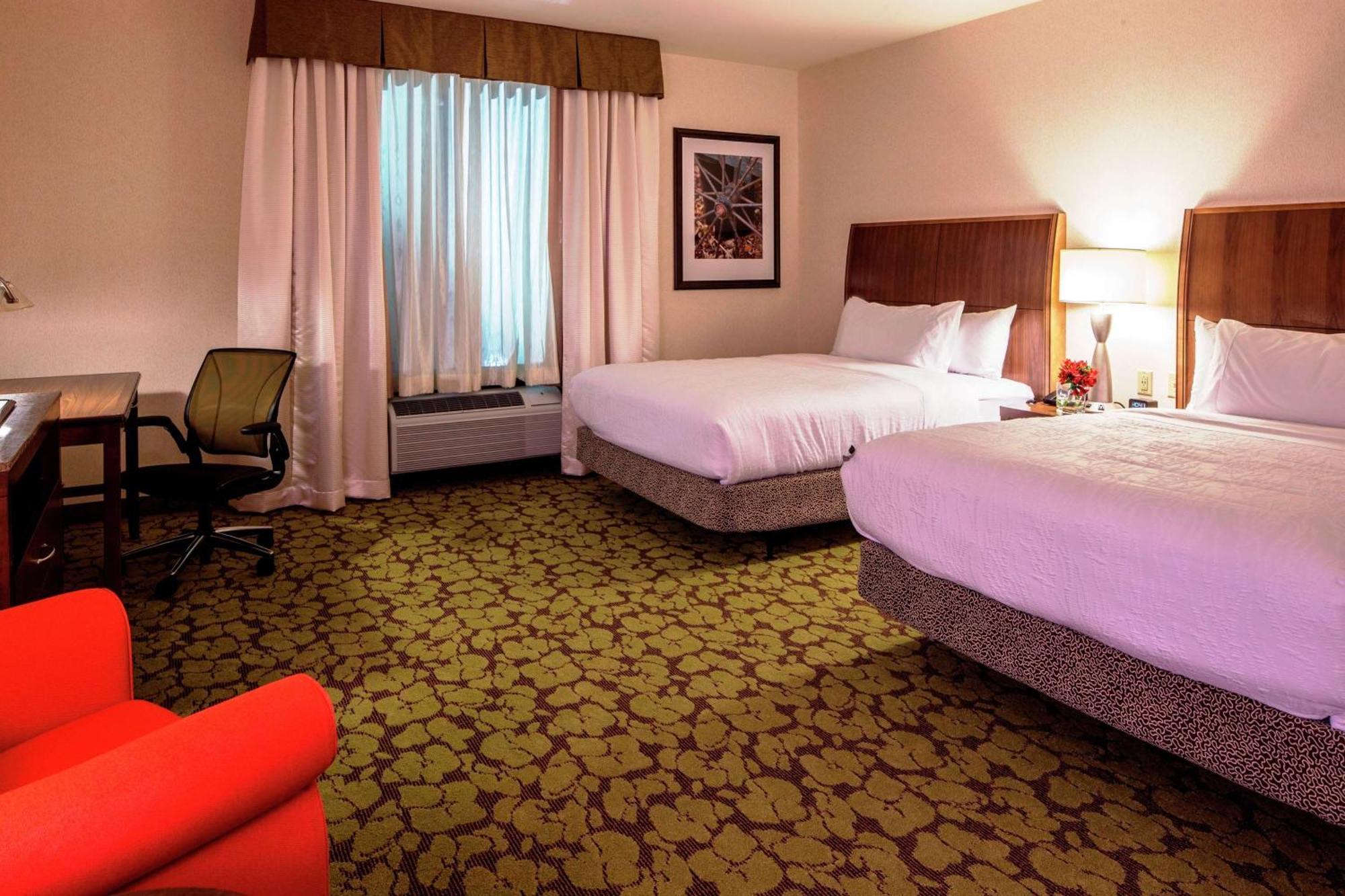 Hilton Garden Inn Uniontown Exteriör bild